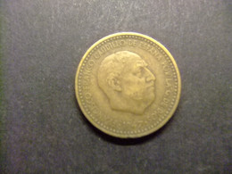 ESPAÑA ESPAGNE SPAIN / PESETA FRANCO 1947 ESTRELLA 1949 - 1 Peseta