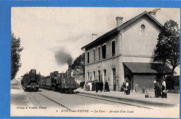 44 -  Loire Atlantique -  Nort Sur Erdre - La Gare - Arrivee D'un Train   (N6718) - Nort Sur Erdre