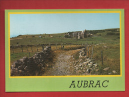 CPM -  -  Sur Les Monts D'Aubrac - Le Village D'Aubrac - Aumont Aubrac