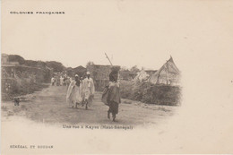 Colonies Françaises . Une Rue à KAYES ( Haut SENEGAL) - Senegal