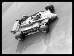 Photo Presse - Course Automobile - Formule 1 - F1 - BRUNO GIACOMELLI - ALFA ROMEO - 1979 - 24 X 17,7 Cm - Autorennen - F1
