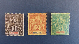 Mayotte - YT N° 1 * - 2 (*) - 4 * Neuf Avec Charnière Et Neuf Sans Gomme - Nuevos