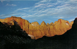 ZION NATIONAL PARK - UTAH - TOWERS OF THE VIRGIN FROM VISITOR CENTER - Zion