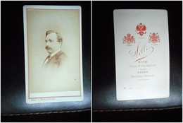 PHOTO CDV 19 EME HOMME ELEGANT MOUSTACHE MODE    Cabinet SILLI A NICE VICHY - Anciennes (Av. 1900)