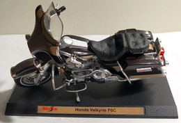 Moto Honda Valkyrie F6C - Maisto - Motorcycles