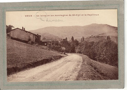 CPA - Environs De VAUX (69) Le LOUP - Aspect L'entrée Du Hameau Dans Les Années 20 / 30 - Vaux-en-Velin