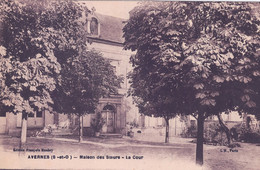 AVERNES (95) - Maison Des Soeurs - La Cour - Ed. François Maubry - Avernes