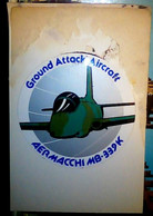 ADESIVO STICKER AUTOCOLLANT AEREO PLANE AERMACCHI MB 339 K ANNI 800  IJ1133 SUPPORTO ROVINATO ADESIVO No - Pegatinas