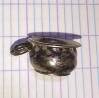 Pendentif Breloque CHAUDRON Argent ? Ancien PAS De Poinçon 35 - Anhänger