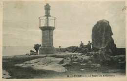 Lesconil * Le Phare De Ménakroas * Lighthouse - Lesconil