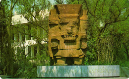 MEXICO  El Dios De La Lluvia, Tlaloc, Afuera Del Museo De Antropologia E Historia. - Québec - La Citadelle