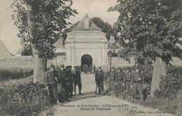 Entrée Du Penitencier Aire Sur La Lys . Convict House  Envoi à Equeurdreville Près Cherbourg Guerre 14 Armée Anglaise - Gevangenis