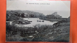 CPA (85) Ile D'Yeu. Le Port De La Meule.   (S.2280) - Ile D'Yeu