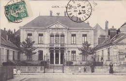 GIEN - La Mairie - Gien