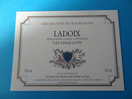 Etiquette De Vin Ladoix Les Chaillots Domaine Maillard Père & Fils - Bourgogne