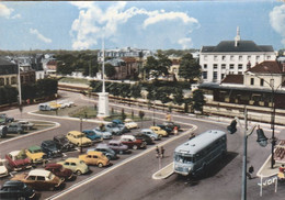 MAISONS LAFITTE LA GARE ET LA POSTE 1965 - Maisons-Laffitte