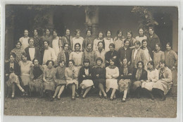Carte Photo  Lyon Croix Rousse école Normale D'institutrices Femmes Toutes Nommées , Promotion 1925 -26 - Schulen