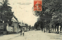 Saumur * Avenue De St Florent * école De Cavalerie * Militaires - Saumur