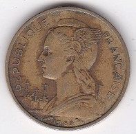Ile De La Réunion 10 Francs 1969 , En Bronze Aluminium , Lec# 81 - Reunion