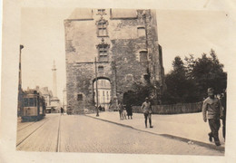 Photo 1919 NANTES - La Porte Saint-Pierre, Soldats, Tramway (A234, Ww1, Wk 1) - Nantes