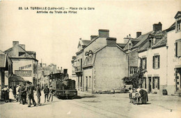 La Turballe * La Place De La Gare * Arrivée Du Train De Piriac * Ligne Chemin De Fer * Boulangerie - La Turballe