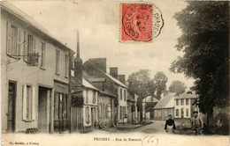 CPA FROISSY Rue De BRETEUIL (377113) - Froissy