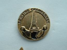 PIN'S  CHAMPERRET BOWLING PARIS - TOUR EIFFEL - Bowling