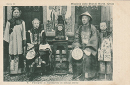CHINE - SHEN-SI MERID - FAMIGLIADI MANDARINO IN TENUTA ESTIVA N° 06/10 - China