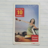 TUNISIA-(TUN-REF-TUN-22A)-GIRL IN CAR-(135)-(1895-674-8267-210)-(look From Out Side Card Barcode)-used Card - Tunisia