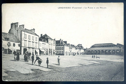 Cpa Du 29  Landivisiau La Place & Les Halles  SPT21-60 - Landivisiau