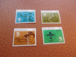 MAURICE (cote 5,00**) Scouts LORD BADEN POWELL - Mauritius (1968-...)