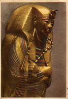 TUT ANK AMEN'S TREASURES The First Innermost Coffin Of Thick Gold In Which The Mummy Was Placed - Museos