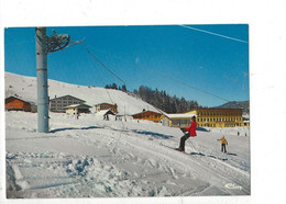 Bellevaux (74) : GP D'un Skieur Sur La Remontée Mécanique Du Plateau D'Hirmentaz En 1980 (animé) GF. - Bellevaux