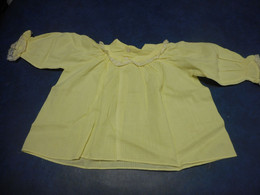 Ancienne Blouse Jaune Pour Nourrisson - 1940-1970