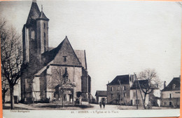 46 ASSIER L'EGLISE ET LA PLACE - Assier