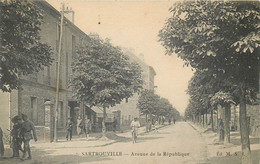 78 - SARTROUVILLE - Avenue De La Republique - Animée Soldat 1928 - Sartrouville