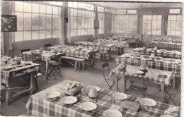 85. LA GRIERE PLAGE. CPA. COLONIE DE VACANCES DES ECOLES PUBLIQUES DE LA VIENNE (86) SALLE A MANGER. ANNÉE 1961 + TEXTE - La Tranche Sur Mer