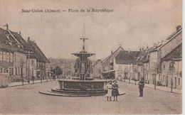 67 - SARRE UNION - PLACE DE LA REPUBLIQUE - Sarre-Union