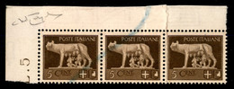 Regno - Vittorio Emanuele III - 1929 - Carta Ricongiunta - 5 Cent Lupa (243a) - Striscia Angolare Di Tre - Gomma Integra - Other & Unclassified