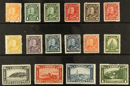 1930-31 "Arch/Leaf" Issues Definitives Complete Set, SG 288/303 Or Unitrade 162/177, Fine Never Hinged Mint. (16 Stamps) - Altri & Non Classificati