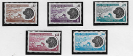 1977  Saint Pierre Et Miquelon N° Tx 77 à 81 Nf** MNH. Chien De Terre-Neuve - Postage Due