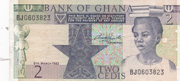 1 Billet  De La Bank Of Ghana, Afrique De L'Ouest: 2 Cedis  1982  Usagé N° BD3142671 - Ghana