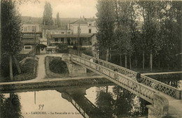 Laroche * La Passerelle Et La Gare PLM * Ligne Chemin De Fer * Pont - Laroche Saint Cydroine