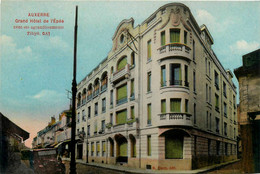 Auxerre * Façade Le Grand Hôtel De L'épée * Rue * Automobile Voiture Ancienne - Auxerre