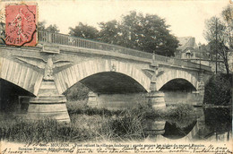 Mouzon * Le Pont Reliant La Ville Au Faubourg - Andere & Zonder Classificatie