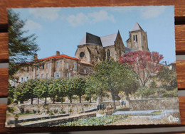 CELLES SUR BELLE EGLISE ABBATIALE - Celles-sur-Belle