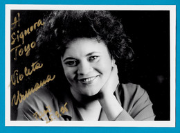 PHOTO Photographie Dédicace VIOLETA URMANA Soprano Mezzo-Soprano OPERA (née Lituanie Kazly-Ruda) *Autographe - Handtekening