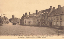 CASSEL : UN COIN DE LA GRANDE PLACE - Cassel