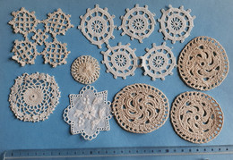 Ancien Lot De Pièces Crochet Dentelle Broderie - Dentelles Et Tissus