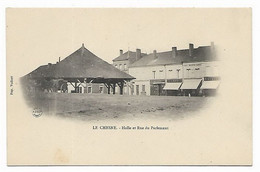 ARDENNES LE CHESNE - Halle Et Rue Du Parlement - Le Chesne